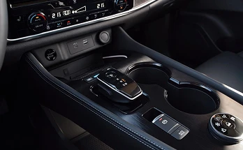 Floating center console